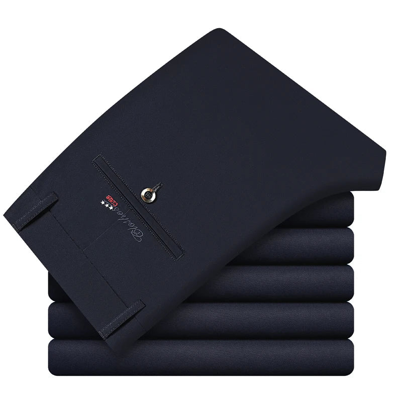 Navy mavi pantolon yığını, CABRIO® Erkek Casual Şort için ideal bir kombin