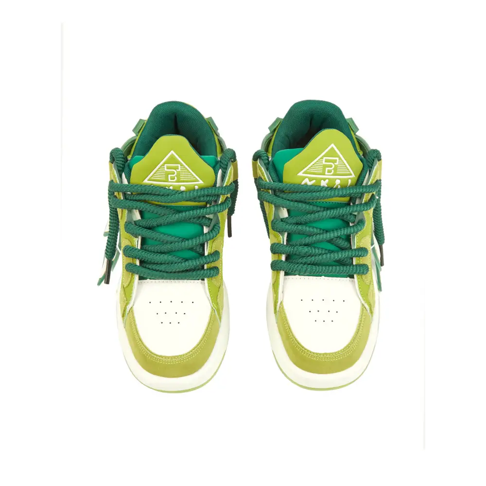 Almadore Jali unisex sneaker in green and yellow with white soles