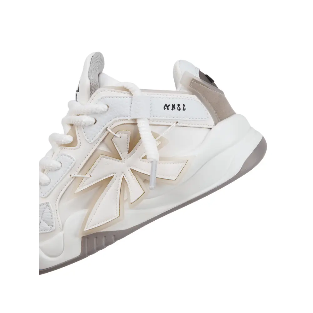 Almadore Jali unisex sneaker with geometric star-like design in white color