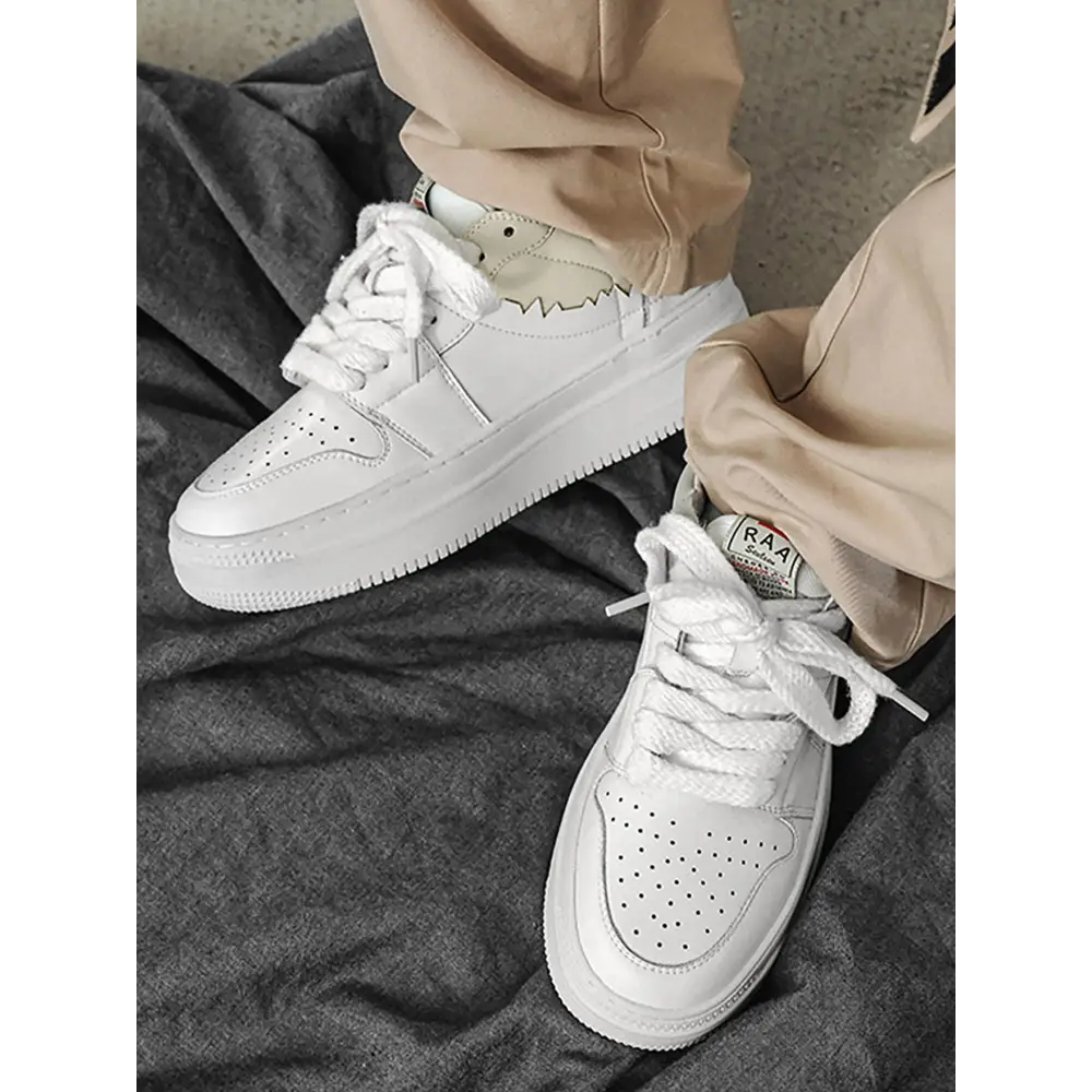 Altomare beyaz deri perforated detaylı ve bağcıklı bino sneakers resmi