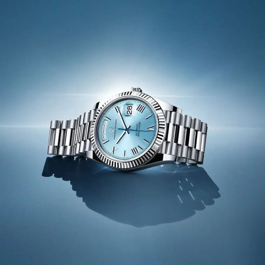 Fascino Antico lüks gümüş saat, açık mavi kadran ve fluted bezel ile