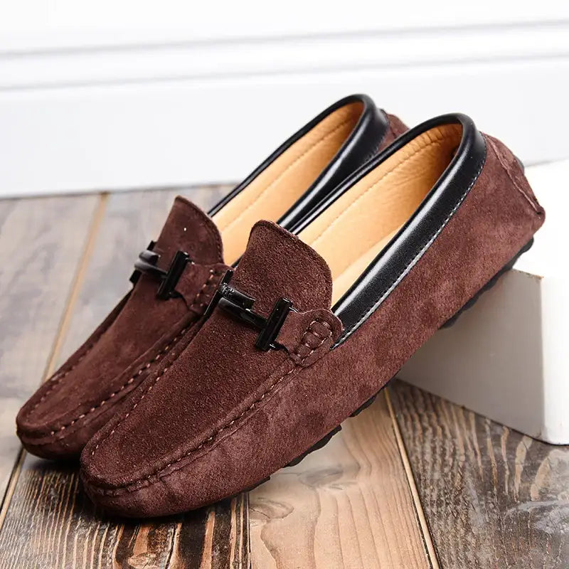 Brown suede loafer with metal buckles for Nove Günlük Erkek footwear collection