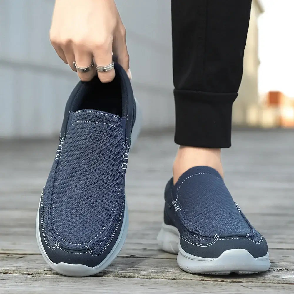 Lacervo navy blue slip-on casual sneakers with gray soles erkek günlük ayakkabı